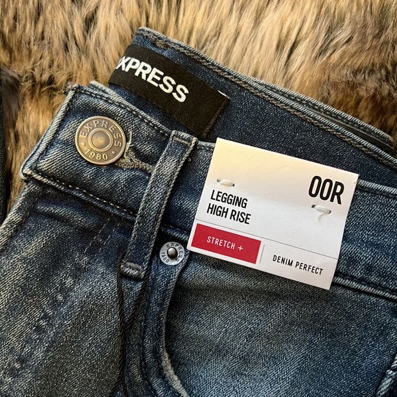 NWT Express legging high rise stretch plus jeans - Picture 2 of 7